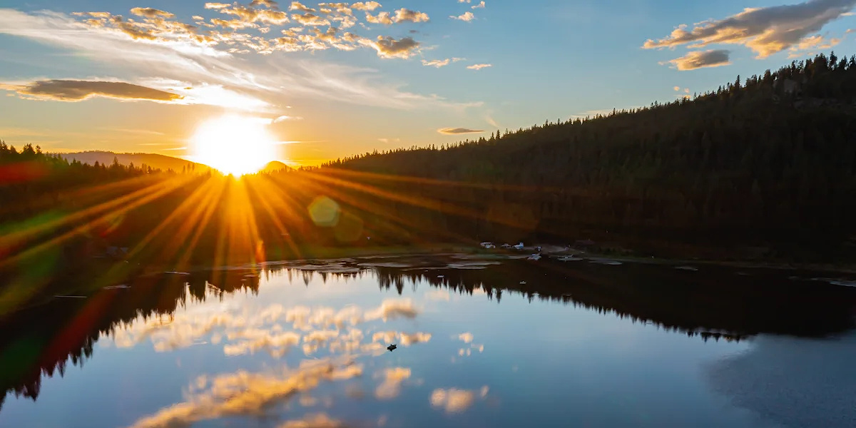 Sunrise over the lake